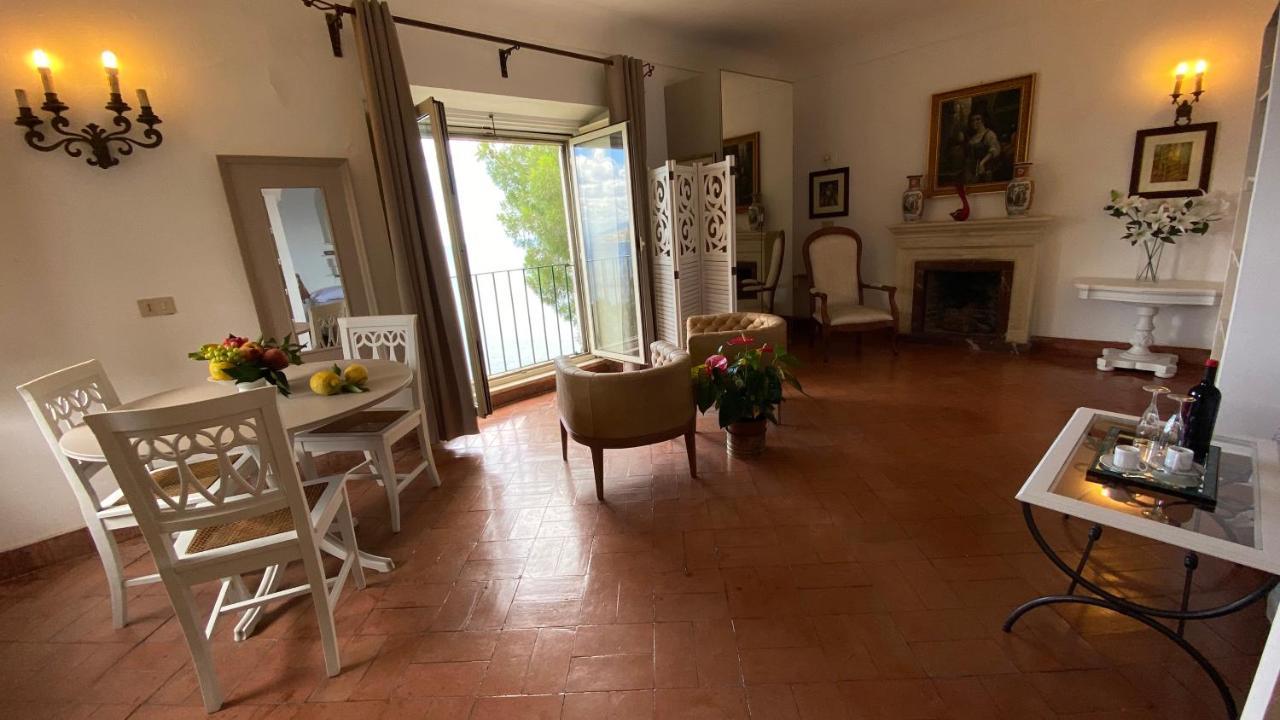 Villa Don Mimi Guarnaschelli La Dependace Taormina Buitenkant foto