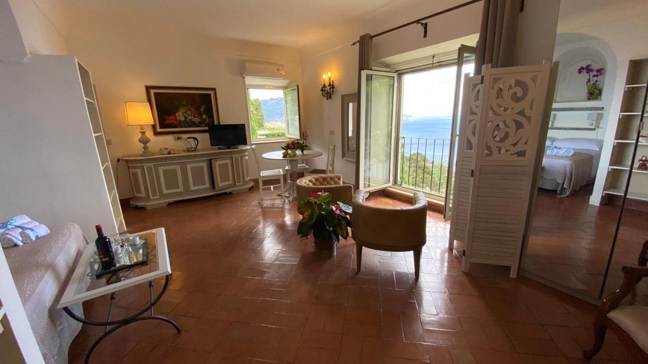 Villa Don Mimi Guarnaschelli La Dependace Taormina Buitenkant foto